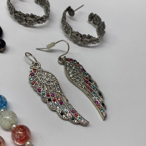 Lot Of 7 Pierced Dangle Drop Earrings - Beaded / Metal Mix - Picture 4 of 12